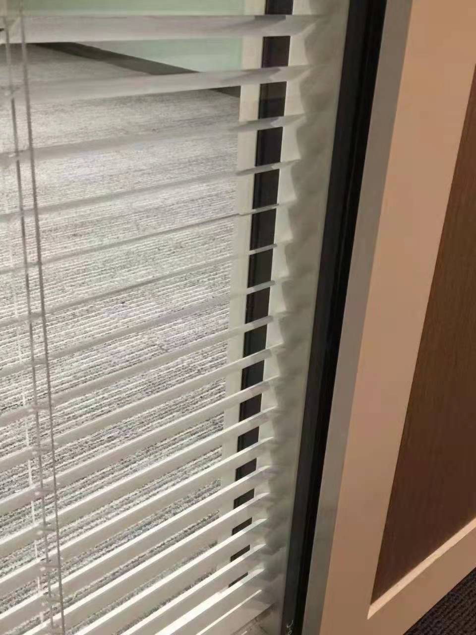 全鋼防火玻璃隔斷7