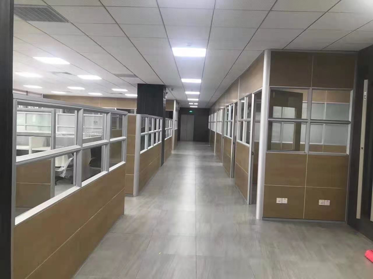 高端鋼鋁玻璃隔斷