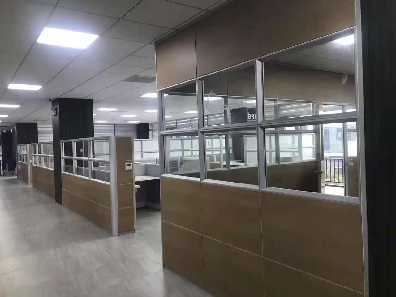 高端鋼鋁玻璃隔斷